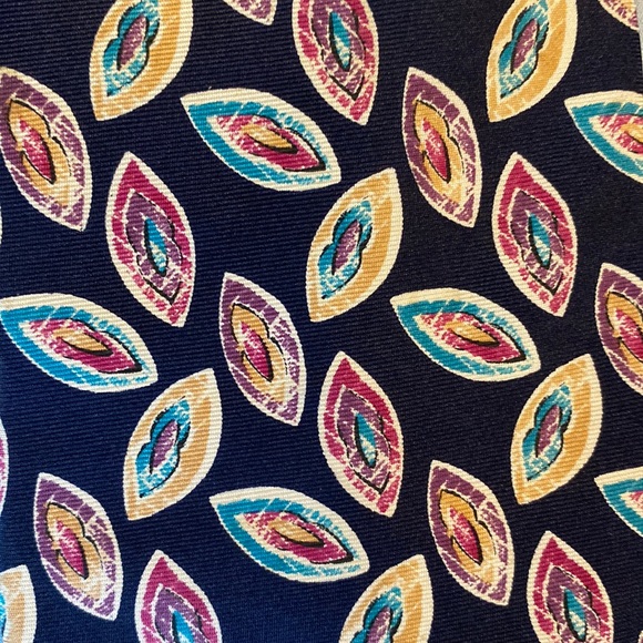 Host Pick 💙 Christian Dior Tie - Picture 3 of 5